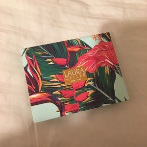 Laura Geller summer love palette.